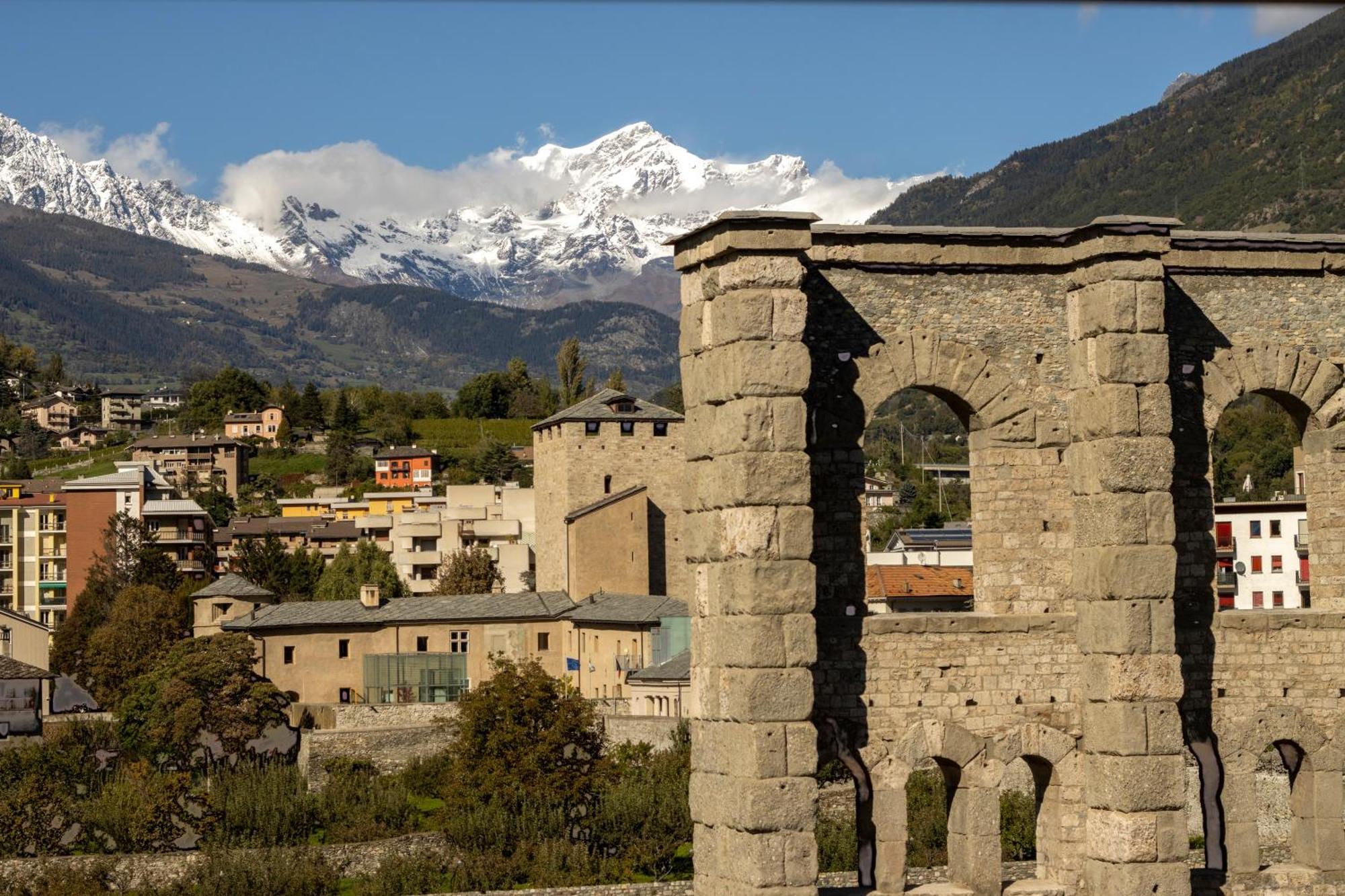 Aosta Con Vista - Appartamento In Centro Extérieur photo